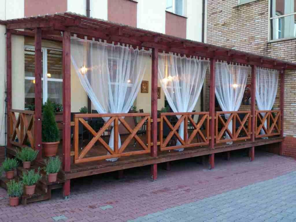 Hotel Piemont Pabianice Extérieur photo